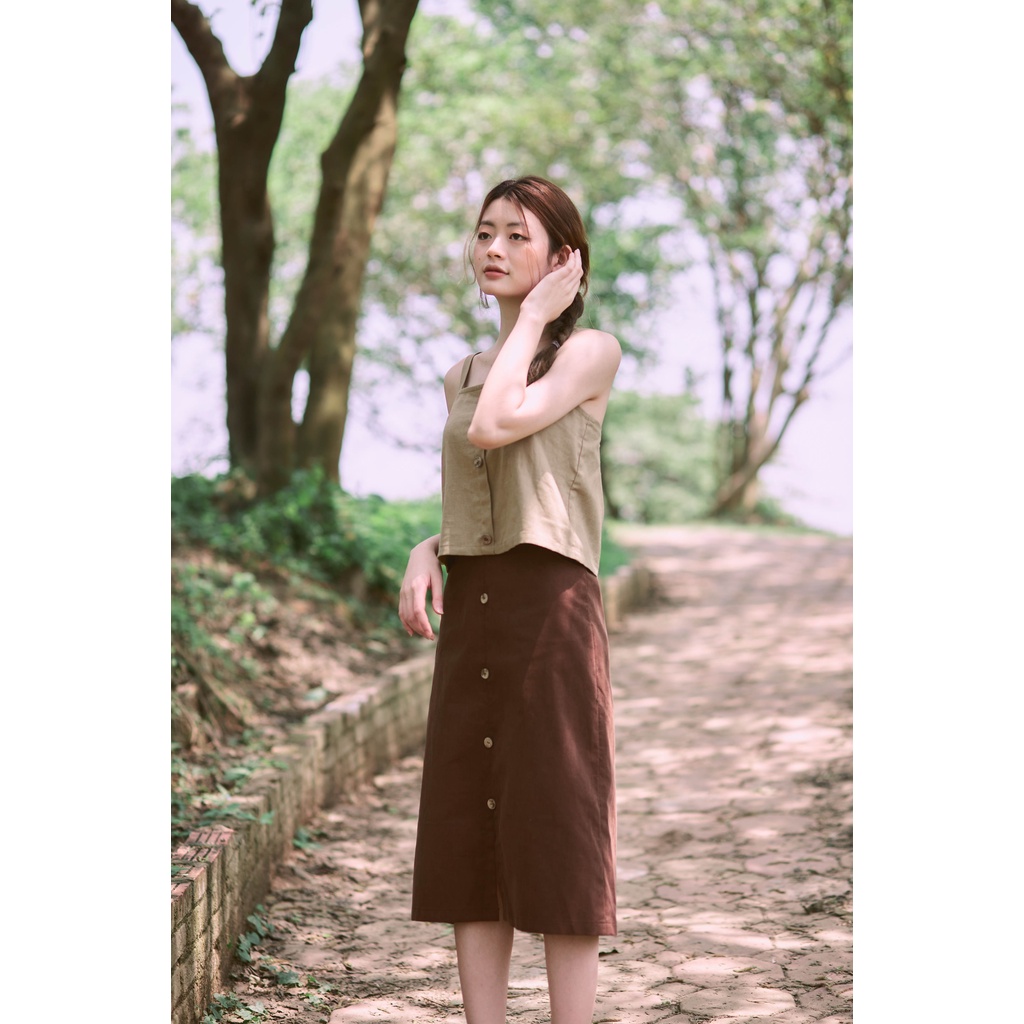 Áo hai dây linen màu cỏ úa