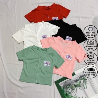 Áo croptop cổ V phối nút thêu chữ,áo nữ siêu xinh