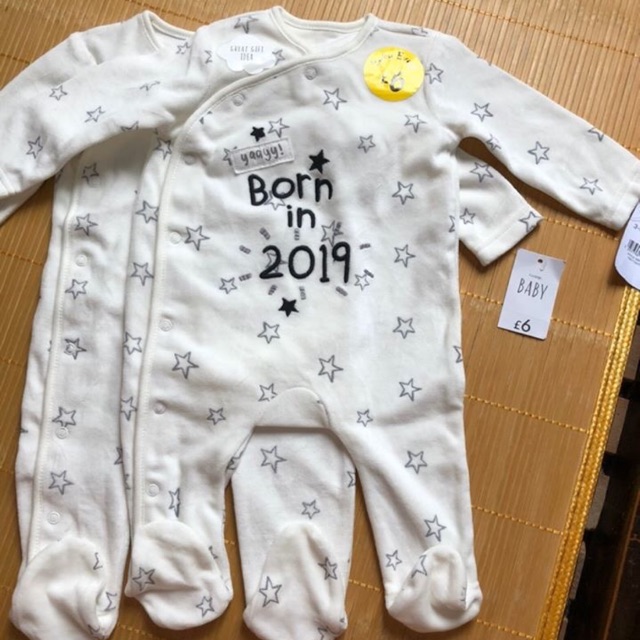 Body born in 2019 george auth thanh lý set 2 body