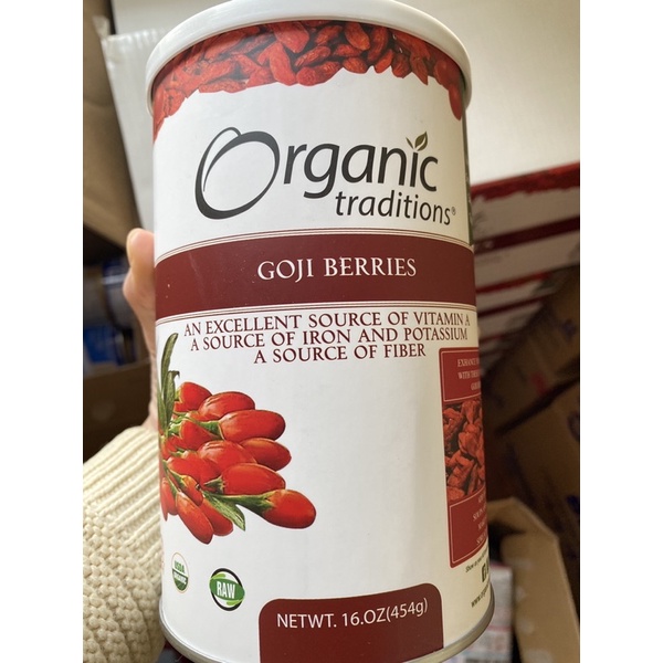 Kỷ tử sấy khô Goji Berreis Organic Traditions hộp 454gr của Mỹ