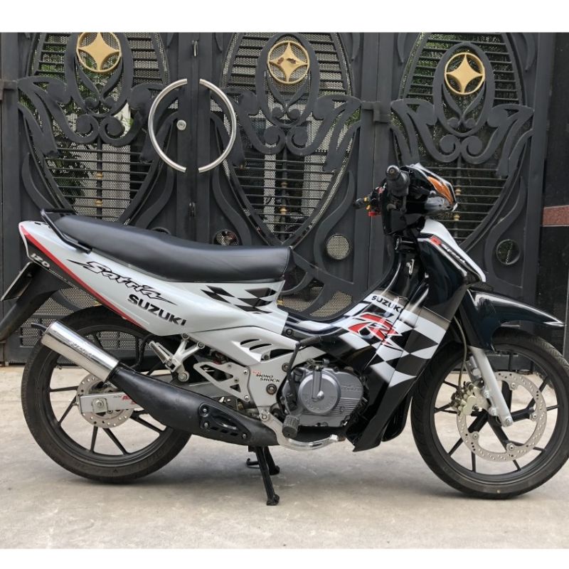 Tem Rời Suzuki Satria 2000 Xám Đen Tem Cờ