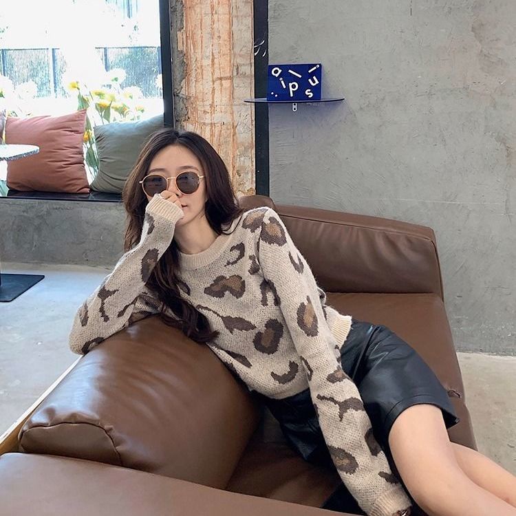 Áo len Sweater Tay Dài Cổ Tròn Hoạ Tiết Da Báo Phong Cách Hàn Quốc Cho Nữ AO029