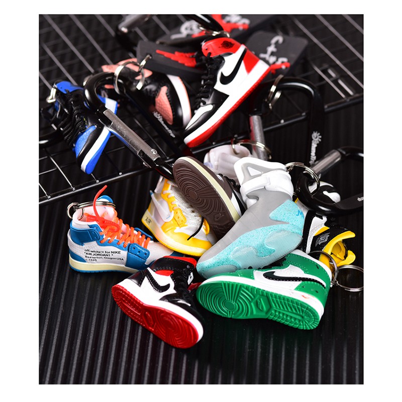 Móc Khóa Giày Jordan -  Móc Khóa Giày Sneaker Mini