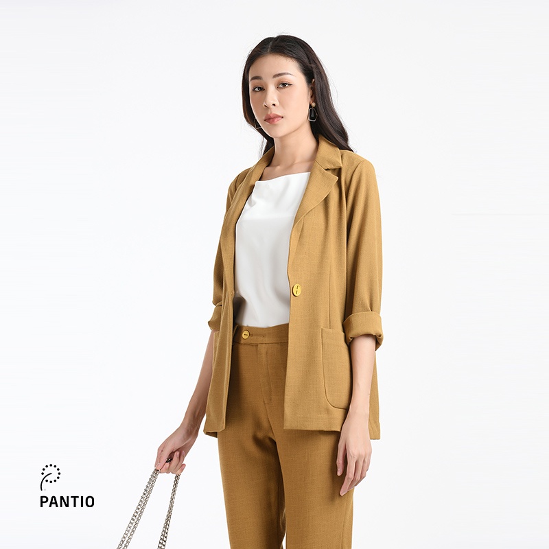 Áo khoác chất liệu thô phong cách trẻ chung dáng suông BKM95023- PANTIO