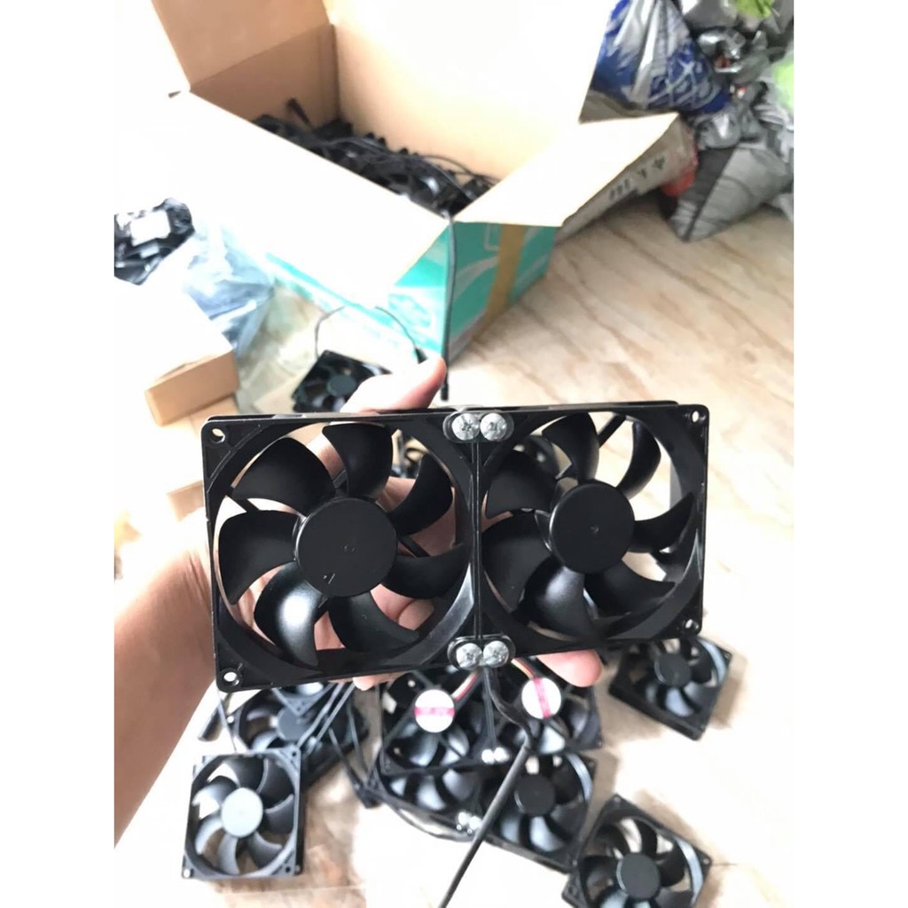 Quạt Làm Mát Cho Hồ Thủy Sinh