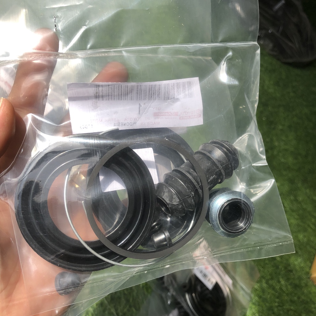 BỘ SIN CHỤP BỤI THẮNG ĐĨA TRƯỚC TOYOTA ZACE