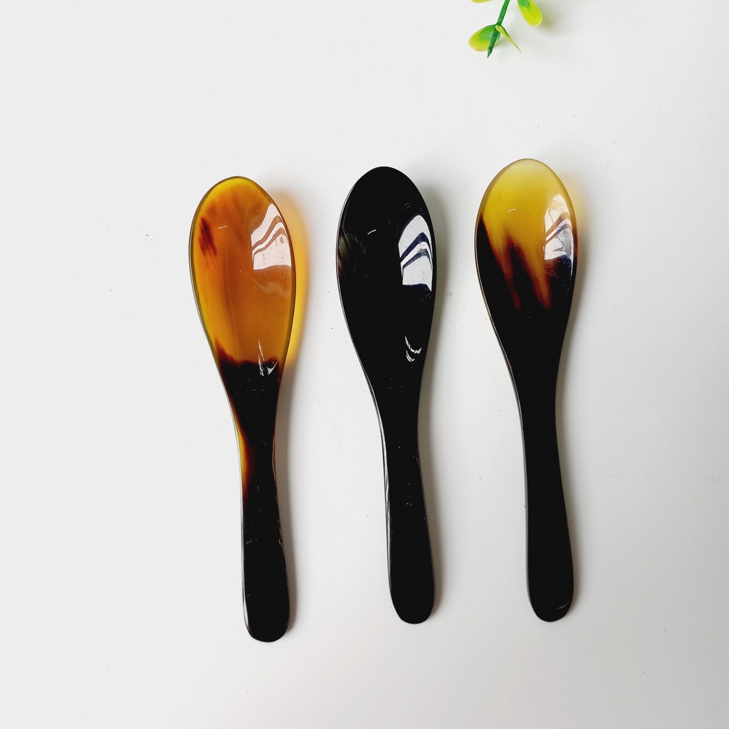 Thìa Sừng Cao Cấp 12.5x3cm Ăn Súp, Chè, Uống Trà, Cà Phê, Thìa Sừng Decor Trang Trí Chụp Ảnh Của Vitrapro