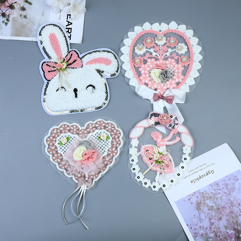 Miếng dán ủi thêu họa tiết dễ thương tùy chọn