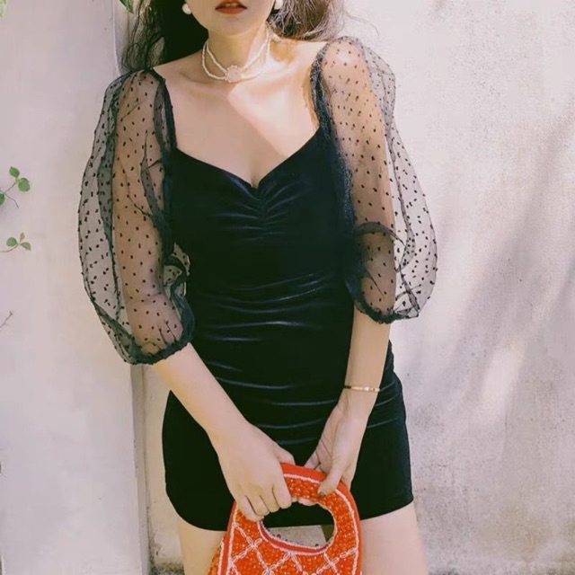 ĐẦM NHUNG NHÍU NGỰC TAY LƯỚI