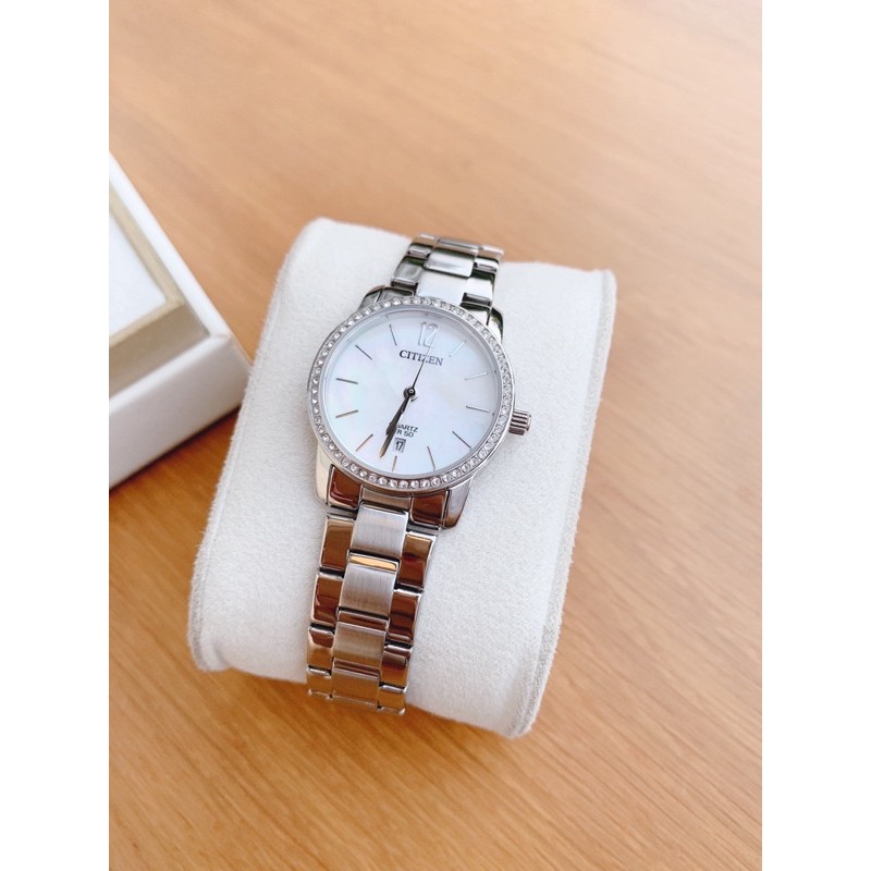 Đồng hồ nữ Citizen EU6030-81D size 28mm, lịch ngày 6h, đính đá swarovski, thép ko gỉ