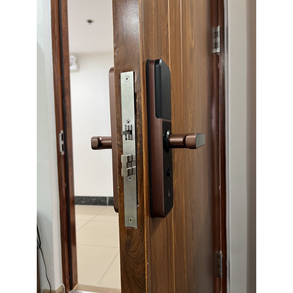 Khóa cửa vân tay thông minh Hilock HL X5 mở khóa vân tay, thẻ từ, chìa cơ, mật khẩu, cảm ứng. app điện thoại