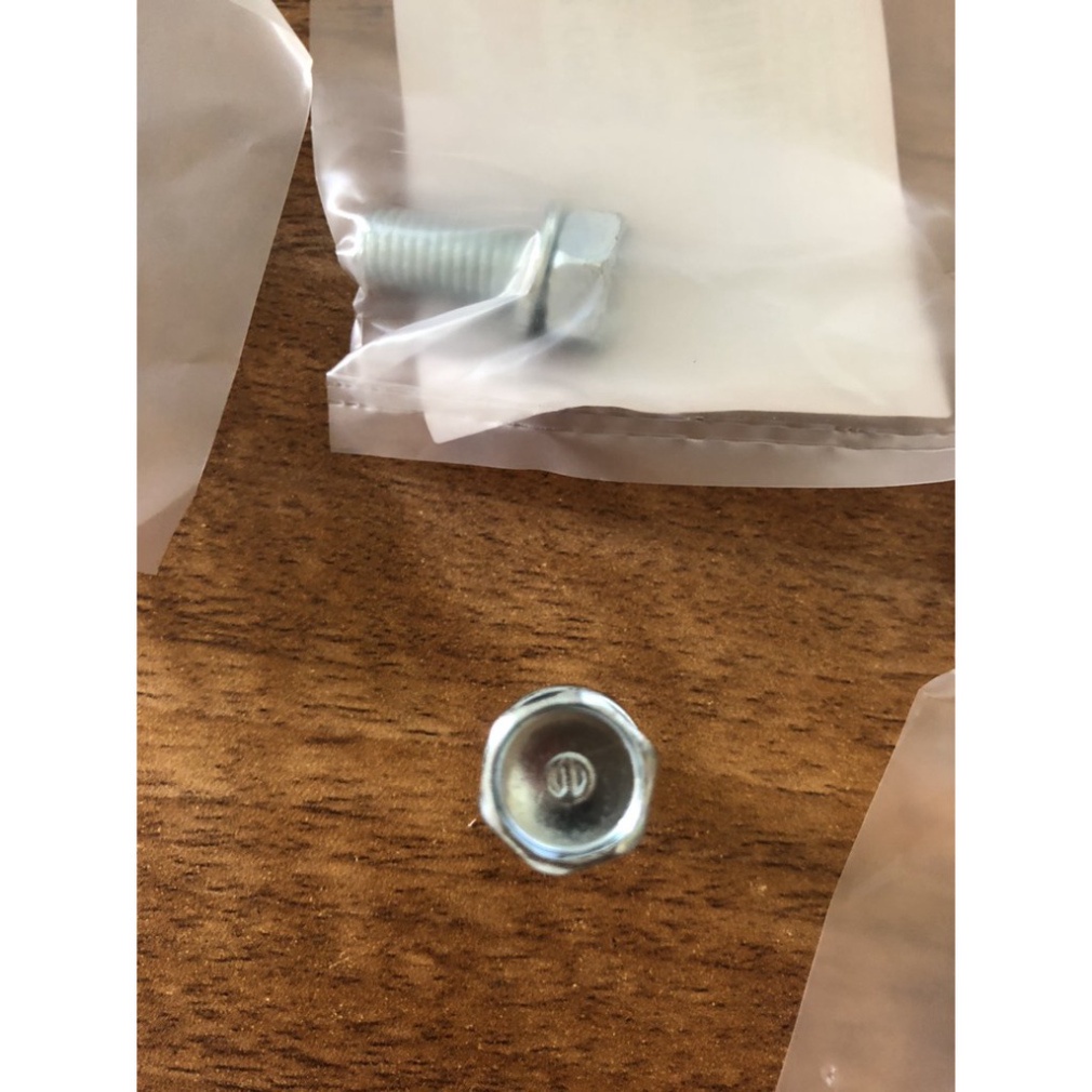 Bộ ốc bắn dàn để chân trước lắp cho dream và wave honda các loại -đẹp zin 100%