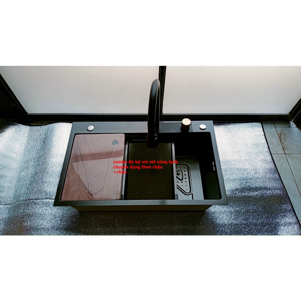 (CHẬU+VÒI) Chậu Rửa Chén Bát 1 hộc CAO CẤP VÀ VÒI RÚT HIỆN ĐẠI,CHẬU PHỦ NANO ĐEN CHỐNG TRẦY N20 7546 KHAY VÀ THỚT và xả