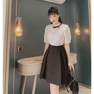 Chân váy A xòe 1 cúc giữa