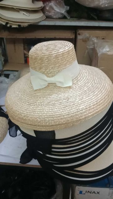 Mũ lồng đèn cói xịn nơ trắng siêu xinh