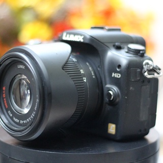 Mua Máy ảnh Lumix G2 kèm ống kính 14-42 mm  màn hình lật