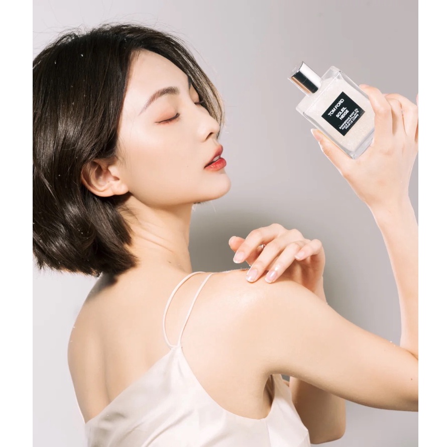 [Có sẵn] Xịt nhũ cao cấp TOM FORD  Mini Soleil Blanc Shimmering Body Oil 45ml | BigBuy360 - bigbuy360.vn