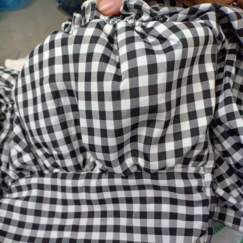 Áo Kiểu Croptop Cổ Vuông Khoét Lưng Kèm Mút Ngực D6-1 Sọc Caro LaCa, Áo Croptop Dài Tay Hoạ Tiết sọc cột nơ sau