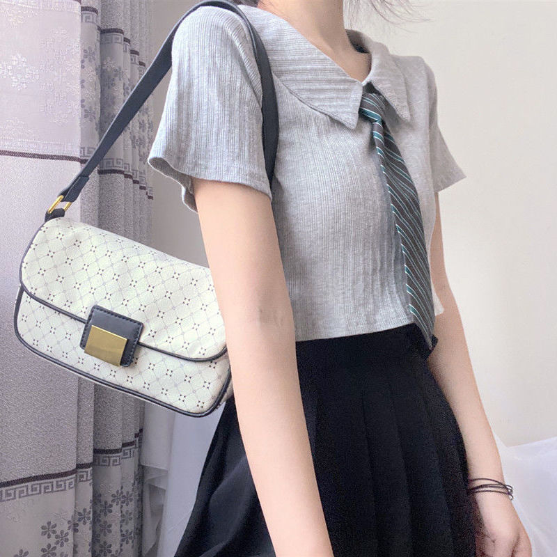 Túi đeo chéo thời trang cá tính cho nữ | BigBuy360 - bigbuy360.vn