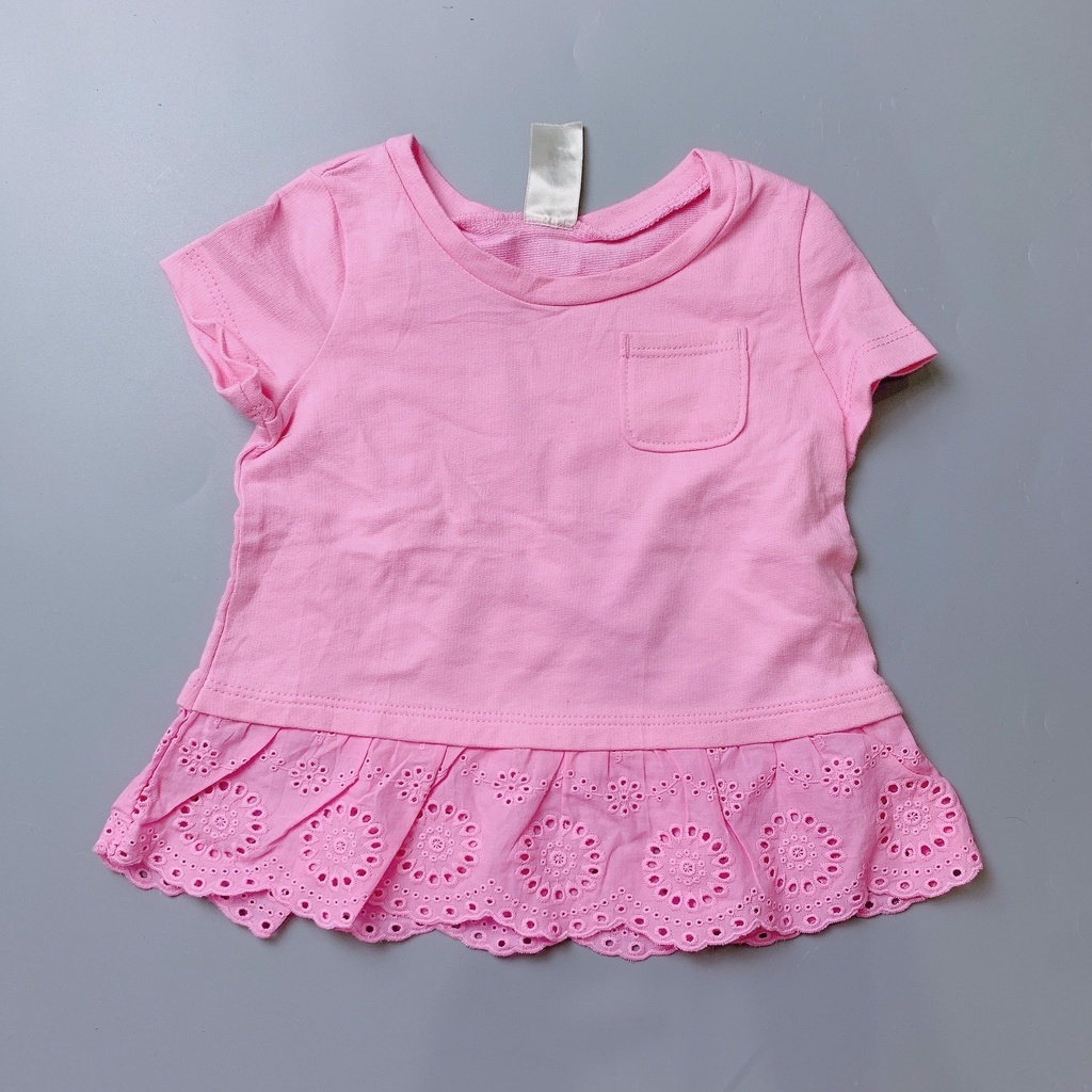 Áo Oshkosh chân ren đục lỗ - hồng