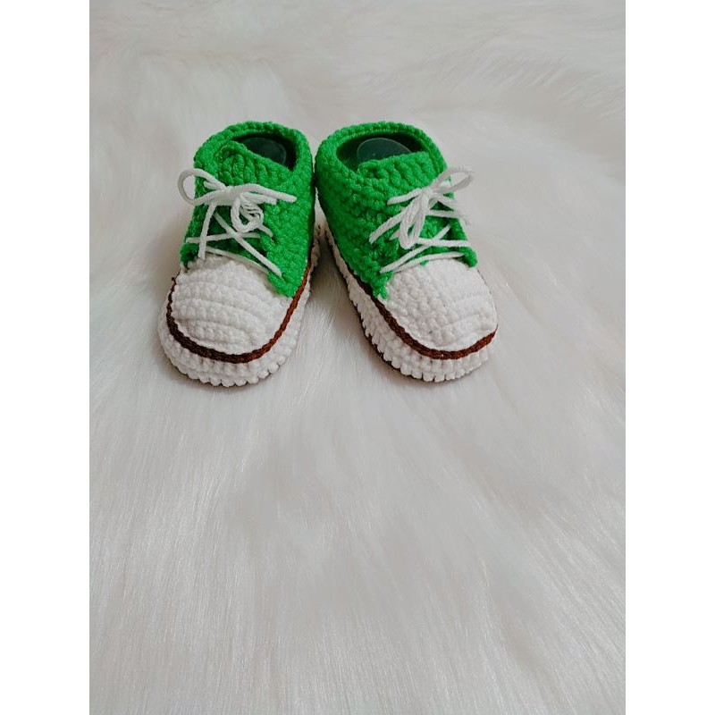 Giày len cho be có dán đế