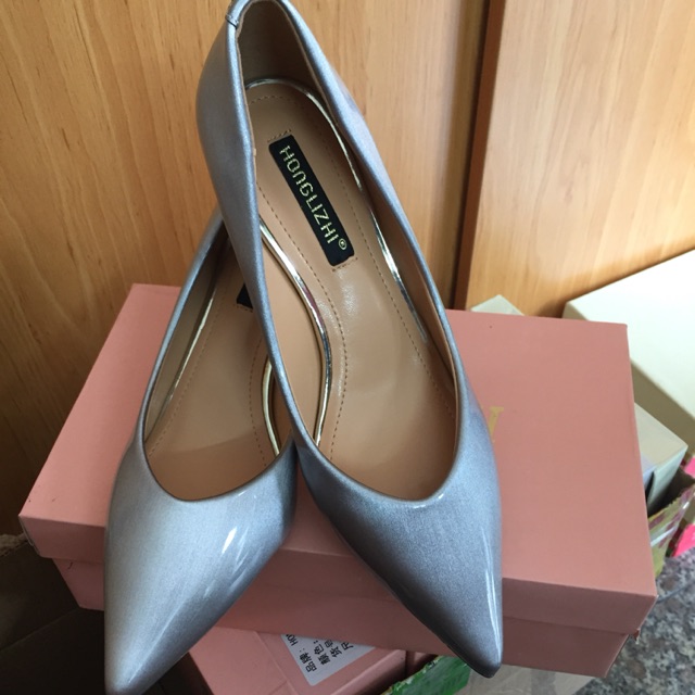 Giày qc cc size 36