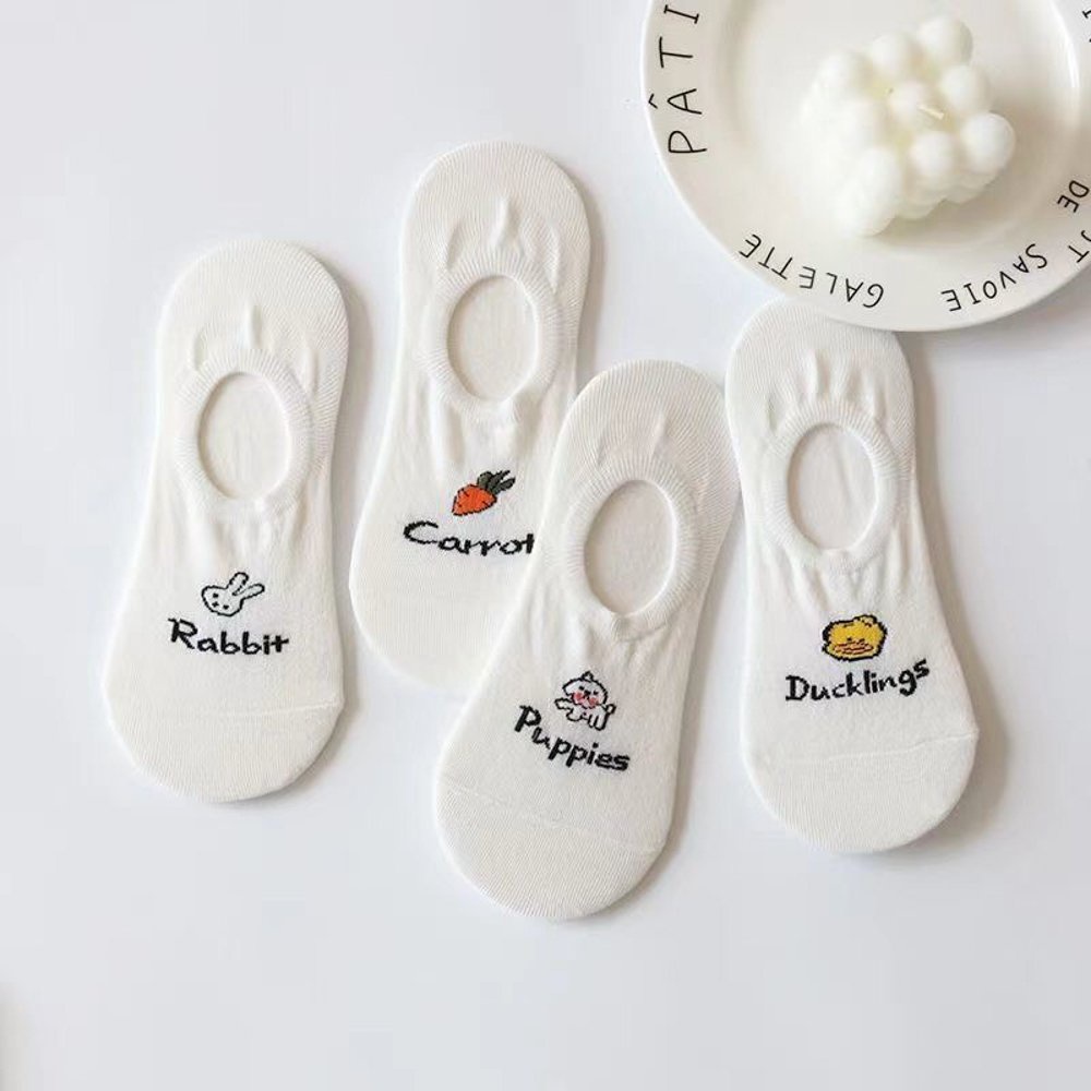 Tất nữ không cổ họa tiết cà rốt phong cách hàn quốc xinh xắn đáng yêu chất liệu co dãn thấm hút mồ hôi