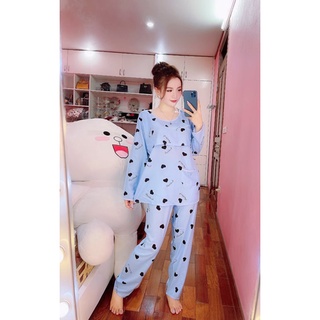 Bộ lanh bầu sau sinh lật lên cho bé ti