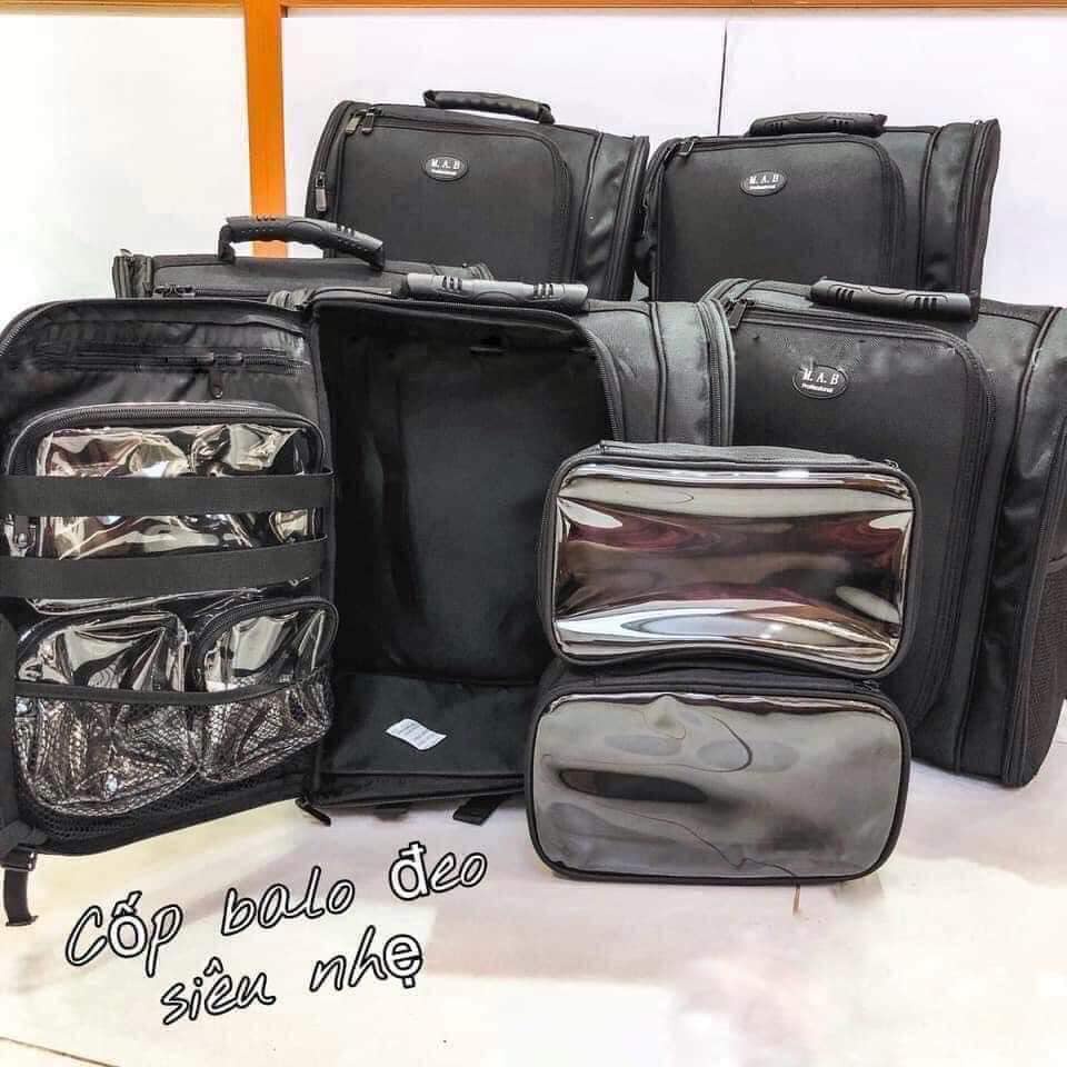Cốp Balo Celin bằng vải dù chống nước gồm các túi nhỏ chứa đồ chính hãng Celin