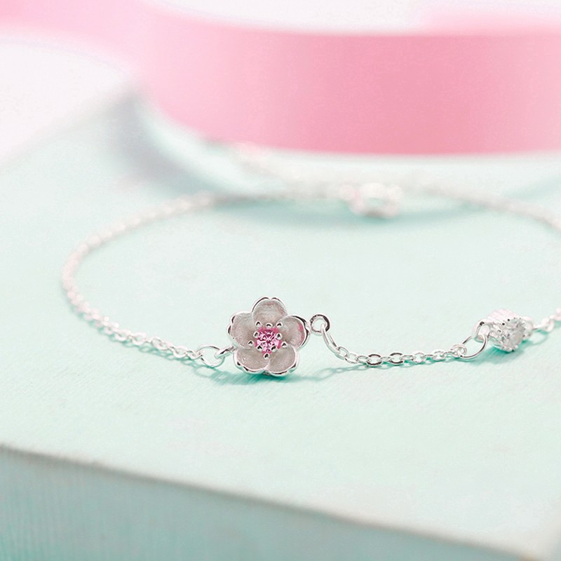 Vòng Đeo Tay Nữ Bông Hoa Bạc Chuỗi Pha Lê