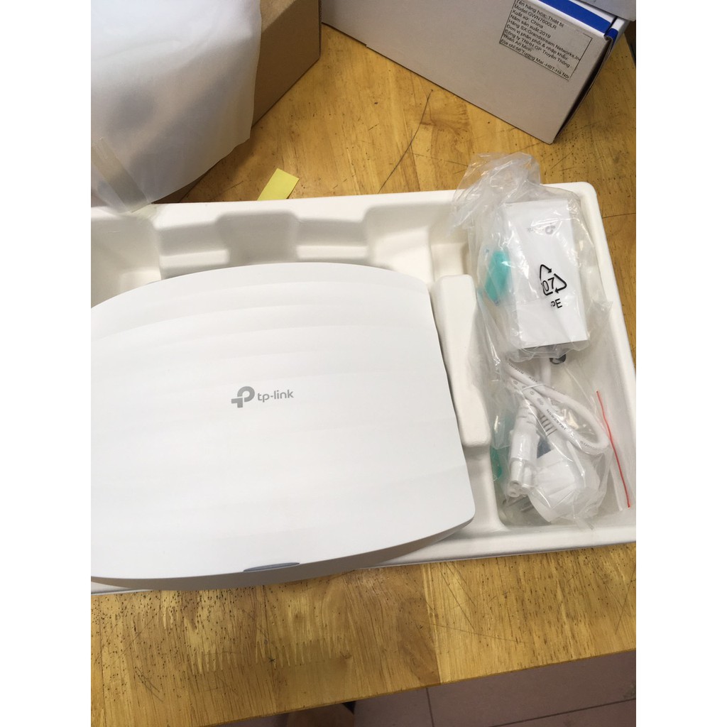 Bộ phát wifi gắn trần TP link EAP225 chuẩn AC1350 hàng mới 100% full box chính hãng bảo hành 18 tháng