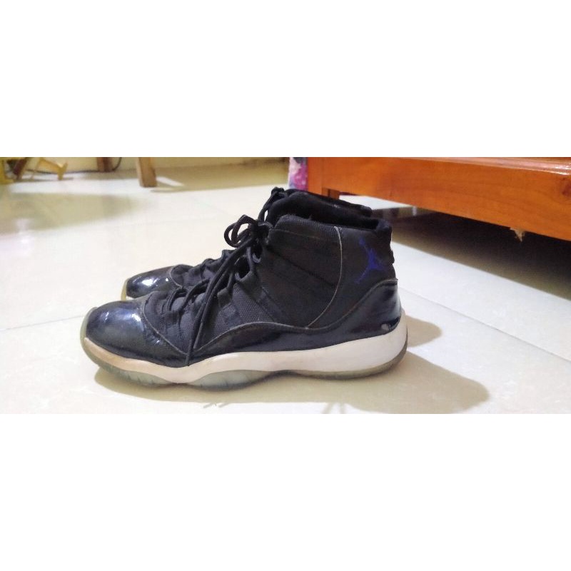 giày jordan 11 (2hand) thumbnail