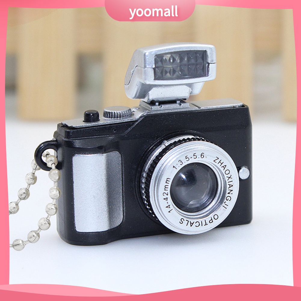 Móc Khóa Hình Máy Ảnh Mini Có Đèn LED Và Âm Thanh Điện Thoại