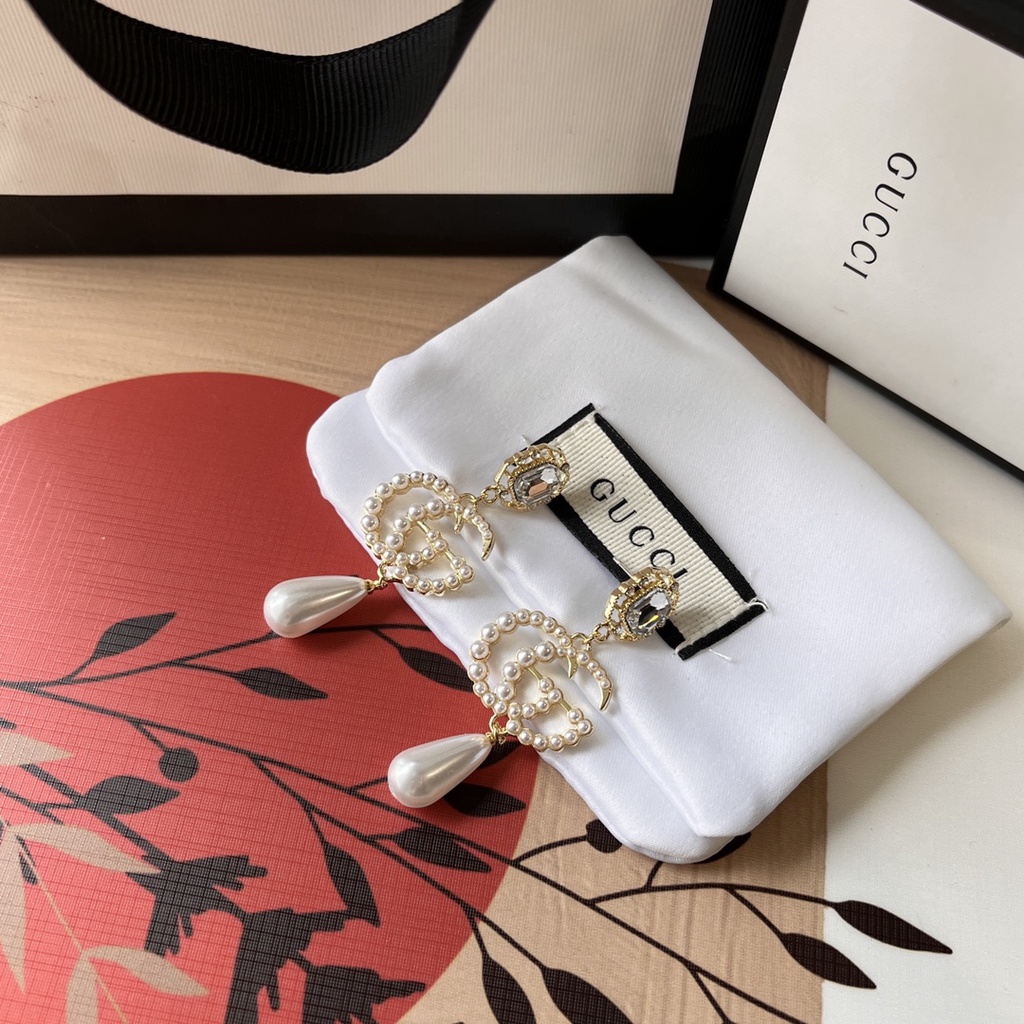 GUCCI Đôi Khuyên Tai Tròn Bằng Thép Titan In Chữ GG Tinh Tế