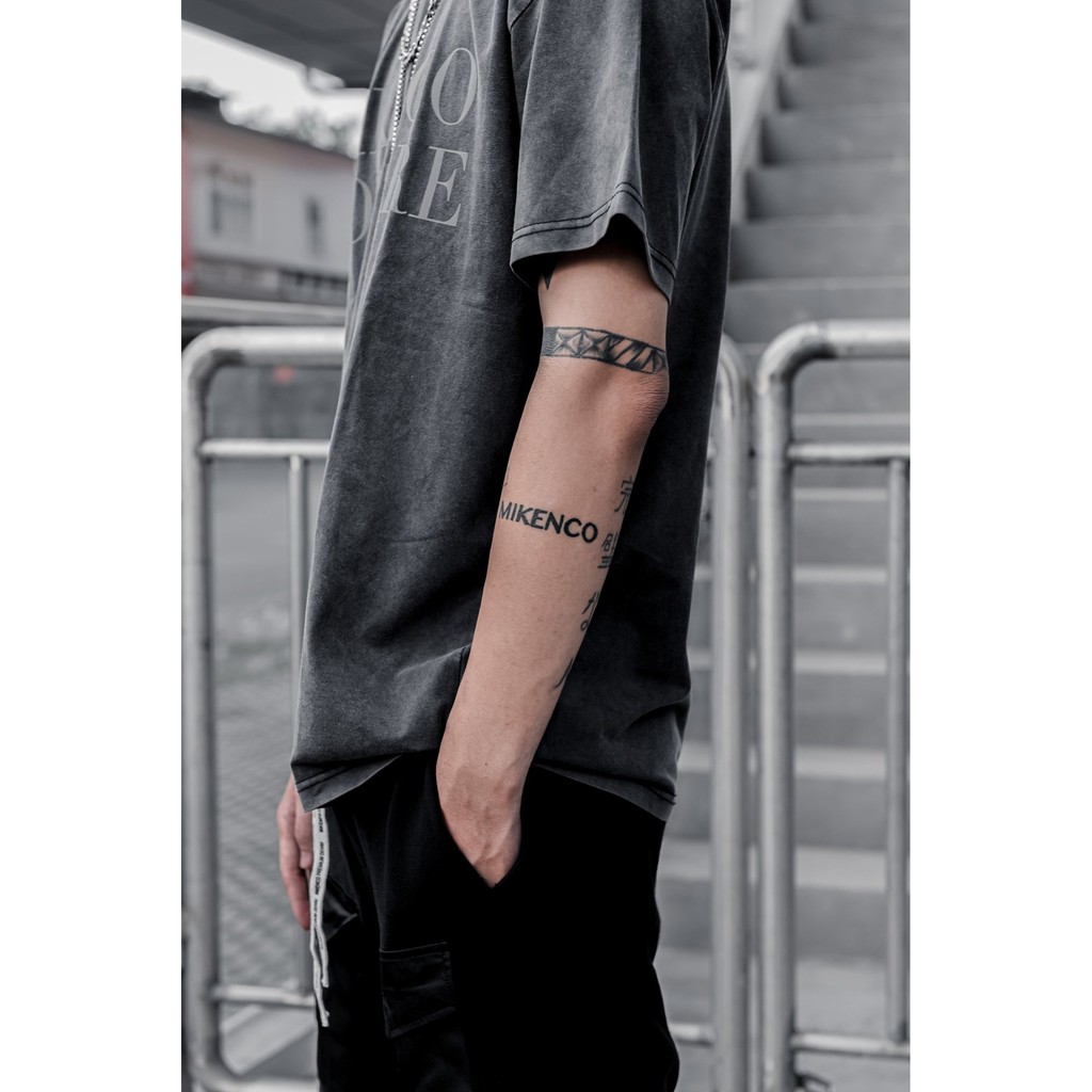 Áo phông ngắn tay unisex MIKENCO Couture Grey | BigBuy360 - bigbuy360.vn