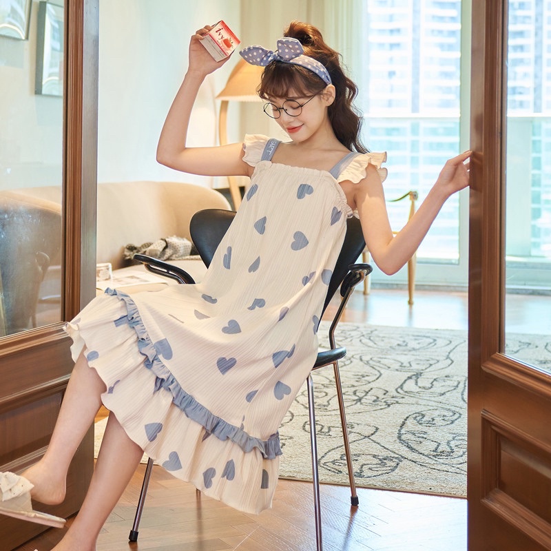 Váy ngủ dáng dài họa tiết chấm bi tay cánh tiên dịu dàng