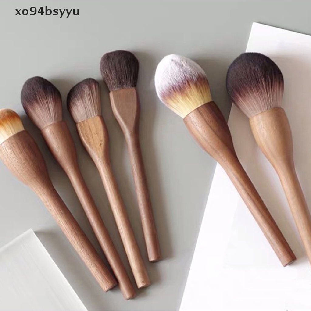 1 Cọ Trang Điểm Xo94Bsyu Tay Cầm Bằng Gỗ Óc Chó Cao Cấp