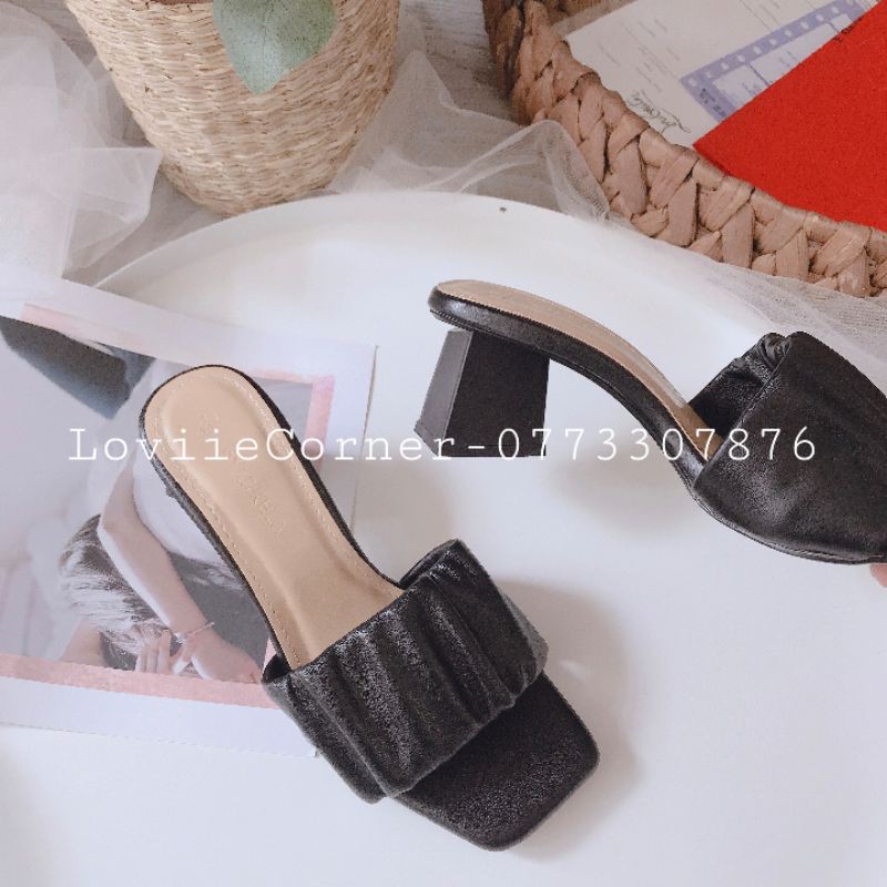 DÉP CAO GÓT LOVIIECORNER TỨ GIÁC GUỐC NỮ ĐẾ VUÔNG QUAI BÈO NHÚN 5 PHÂN D200356