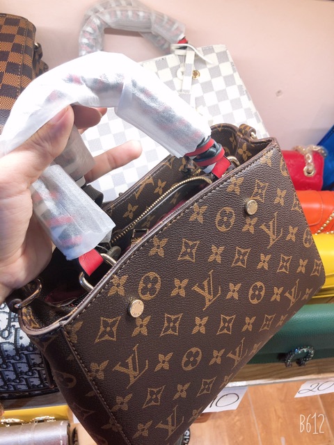 Túi xách tay công sở