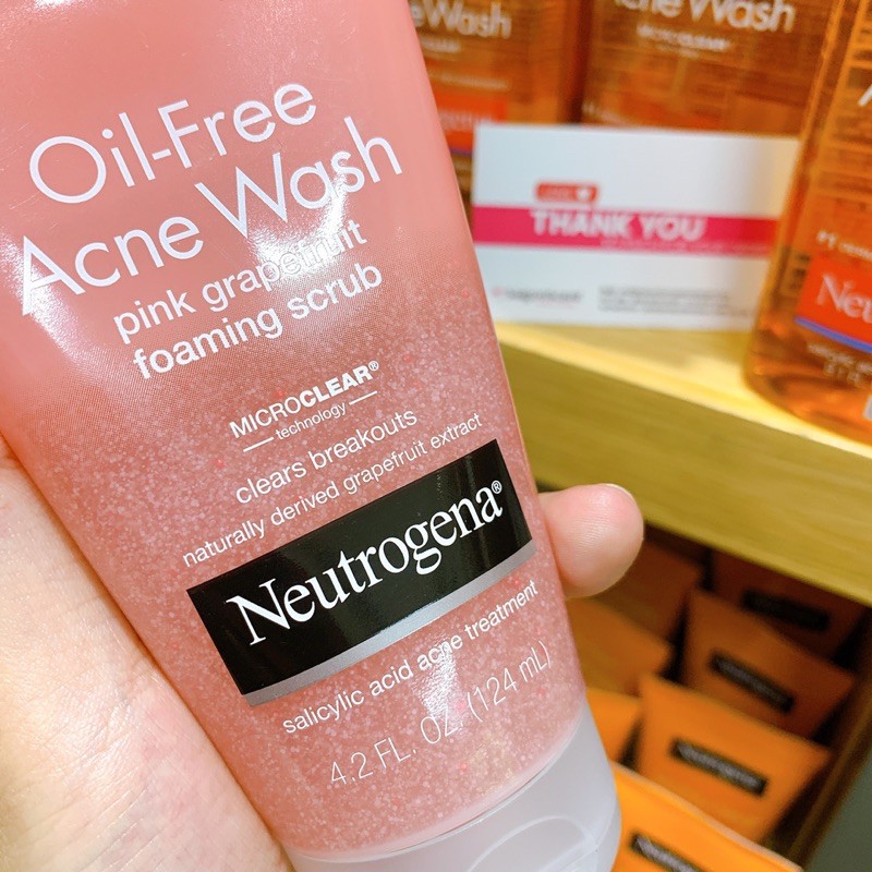 Sữa rữa mặt Neutrogena Oil Free Acne Wash Pink Grapefruit Foaming Scrub ( 124mL )
