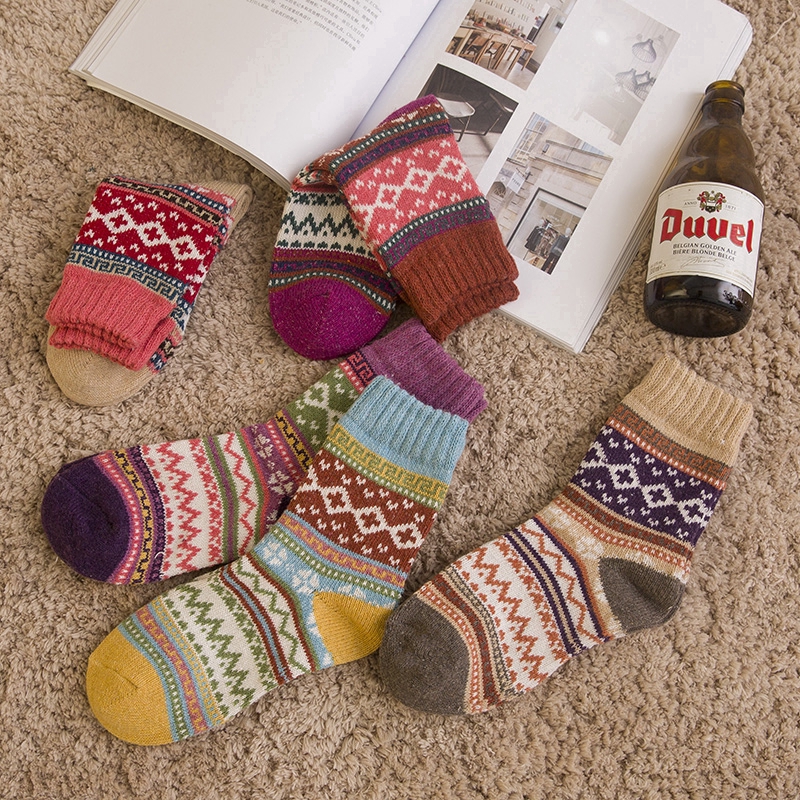 5 Pairs Womens Vintage Style Winter Warm Thick Knit Wool Cozy Crew Socks Girls in the tube Soft Sock
