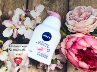 Dung dịch vệ sinh phụ nữ Nivea Intimo 250ml