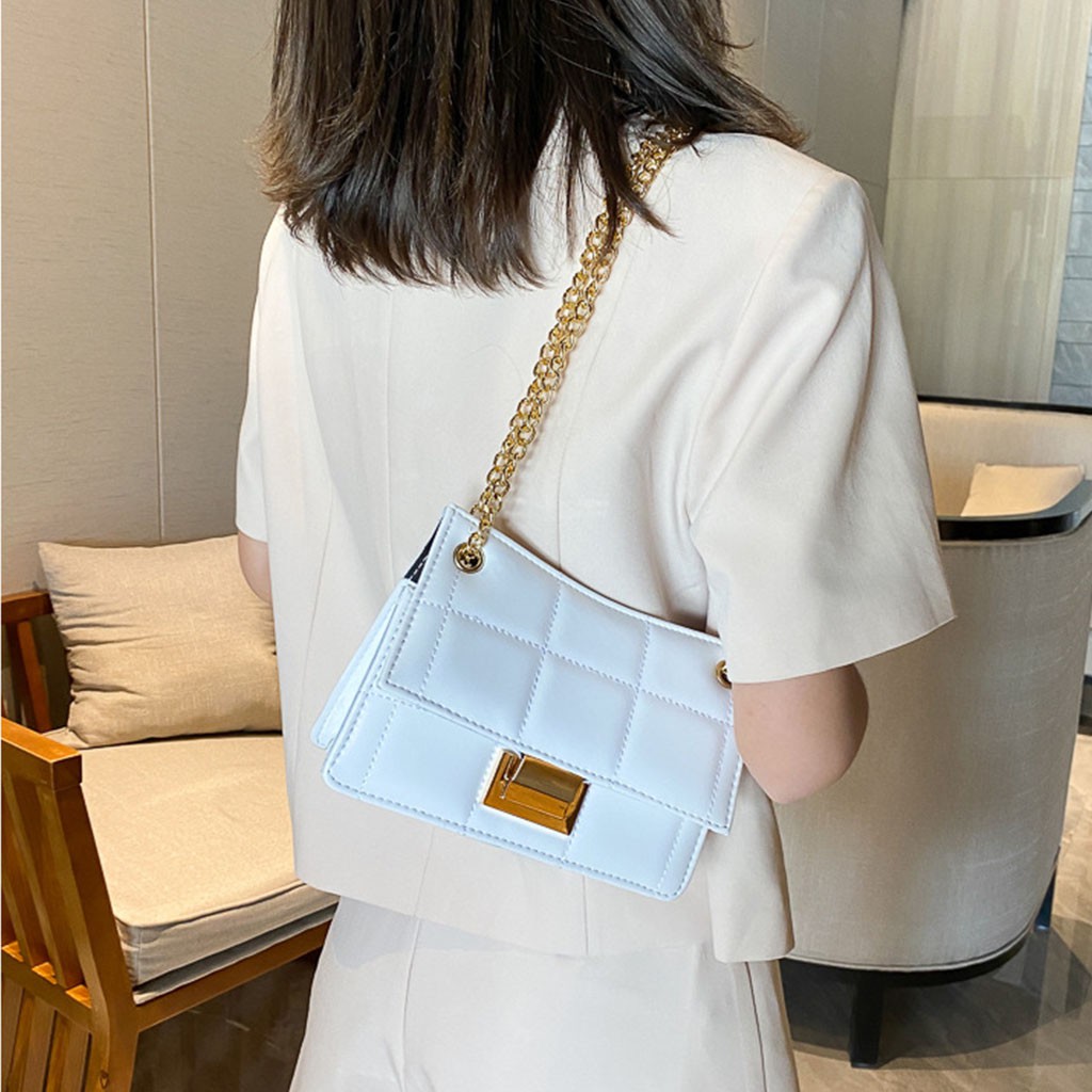 Túi Xách JADENTX19 Túi Đeo Chéo Nữ Thời Thượng, Khóa Vuông, Đường Thêu Sắc Sảo, Form Cong Mới Lạ Chính Hãng JADEN STORE | BigBuy360 - bigbuy360.vn