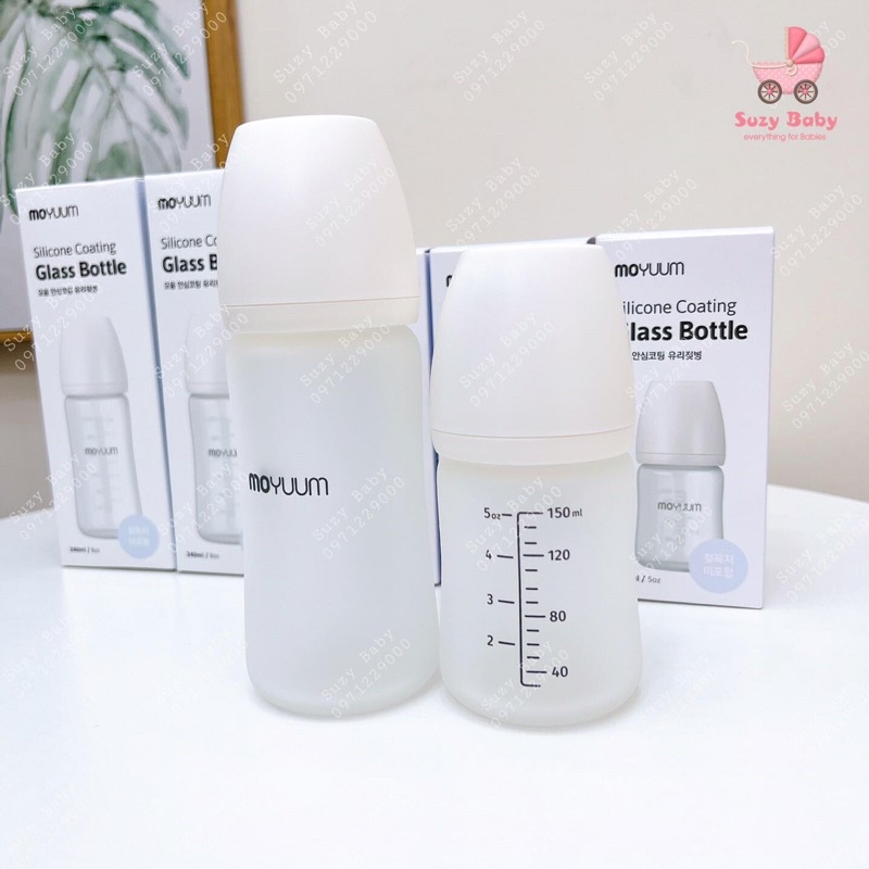 Bình sữa Moyuum thuỷ tinh tráng Silicon cao cấp siêu nhẹ siêu bền 150/250ml ( kèm núm)