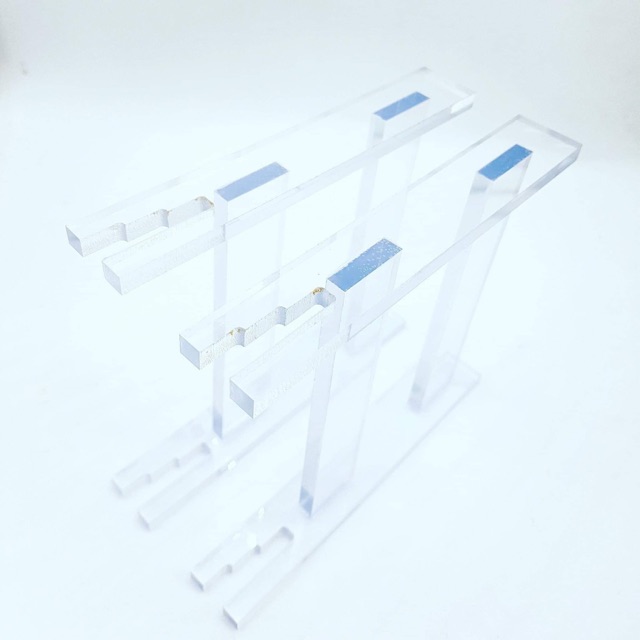 Chân mica gác đèn odyssea