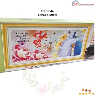 Tranh đính đá cha mẹ 1m03 x 50cm