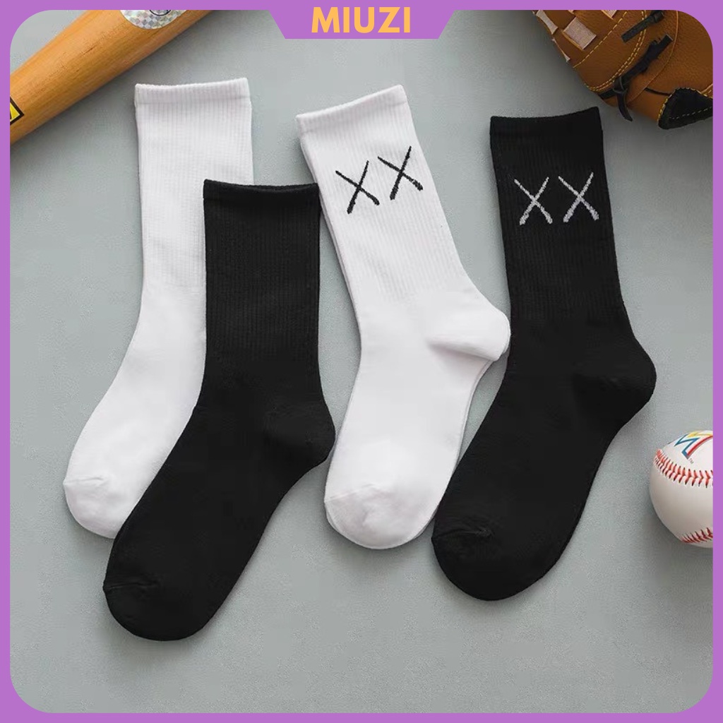 Tất cao cổ Hàn Quốc Unisex ,vớ cổ cao chữ XX basic 2 màu đen trắng Miuzi DT105