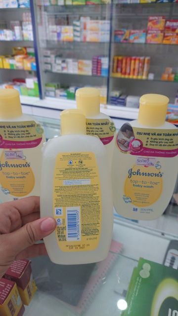 Sữa tắm gội johnson baby 200ml