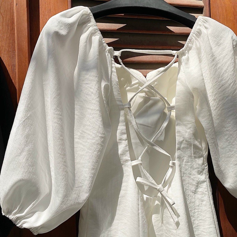 Đầm Xinh LYLY MINI DRESS Thiết kế hở lưng đan dây thanh lịch chất linen thun dày dặn có sẵn mút ngực | BigBuy360 - bigbuy360.vn