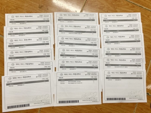 Set 3 son tint Colorful Tattoo in Red kèm tẩy trang môi | BigBuy360 - bigbuy360.vn